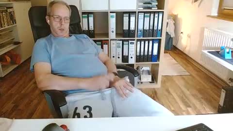 Dave online show from July 5, 2026, 9:33 pm