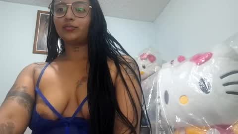 legscaramelxx online show from July 15, 2026, 1:00 am