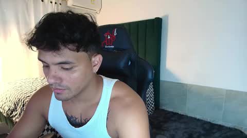 Snapshot of lei_77 chatting on October 19, 2025, 8:31 pm Lei online show from October 19, 2025, 8:31 pm