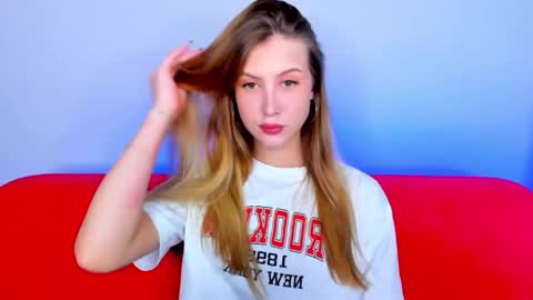 leiawow online show from September 17, 2025, 8:38 am