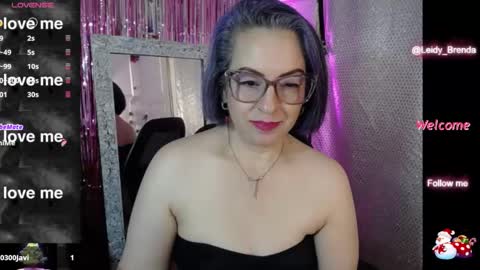 Snapshot of leidy_brenda chatting on December 15, 2024, 4:51 am Leidy Brenda online show from December 15, 2024, 4:51 am