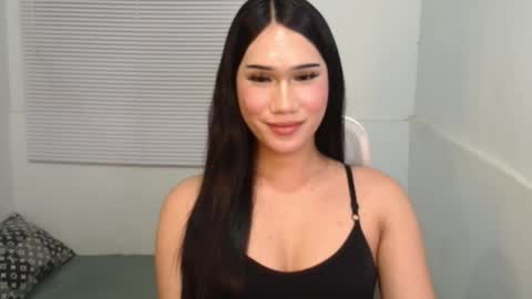 leighs_celine online show from February 27, 2026, 9:48 pm