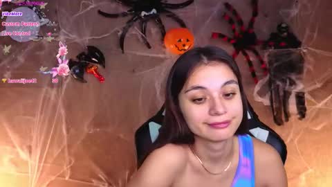 Snapshot of leila_cherry chatting on October 24, 2025, 3:47 am Leila online show from October 24, 2025, 3:47 am