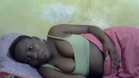 leilah_cute19 online show from March 22, 2026, 8:45 pm