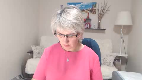 Snapshot of leilamays chatting on October 25, 2025, 4:53 am Leila Kinky online show from October 25, 2025, 4:53 am