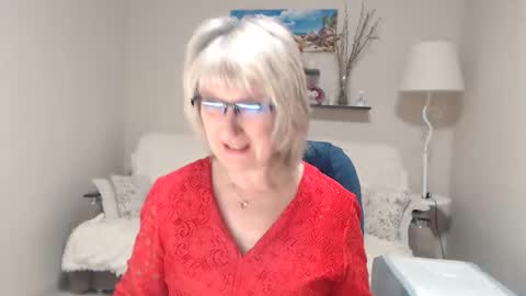 Leila Kinky online show from February 14, 2026, 5:15 am