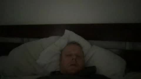 lekkertje1981 online show from April 13, 2026, 7:03 am