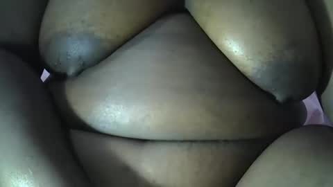 Snapshot of lemon_girl90 chatting on December 1, 2025, 7:41 pm lemon_girl90 online show from December 1, 2025, 7:41 pm