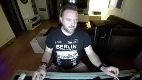 Ange online show from January 17, 2025, 6:36 am