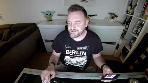 Ange online show from January 31, 2025, 2:15 am