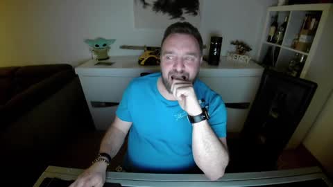 Ange online show from February 11, 2025, 9:03 pm