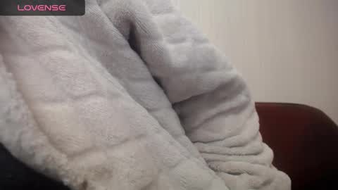 Snapshot of lenagolden chatting on January 31, 2025, 2:58 am lenagolden online show from January 31, 2025, 2:58 am