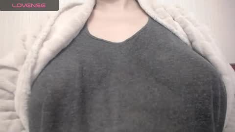 Snapshot of lenagolden chatting on January 31, 2025, 1:45 pm lenagolden online show from January 31, 2025, 1:45 pm