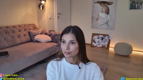 Lenna Goddess online show from January 19, 2026, 8:07 am