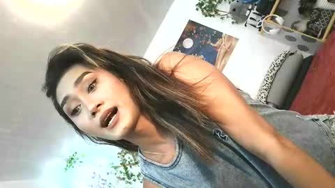 Snapshot of lennonxshit chatting on April 11, 2026, 8:18 am JANE online show from April 11, 2026, 8:18 am