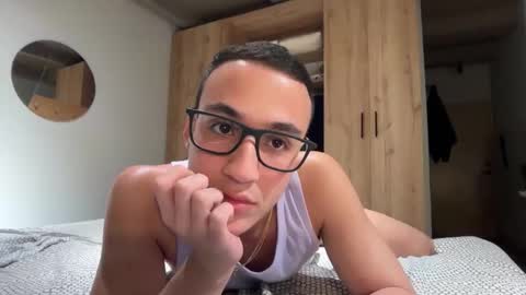 leo online show from November 21, 2025, 5:50 am