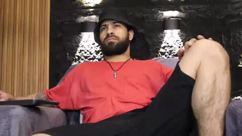 Snapshot of leo_diaz01 chatting on July 2, 2026, 11:11 pm Leo Diaz online show from July 2, 2026, 11:11 pm