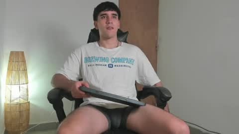 Snapshot of leo_jones389 chatting on June 4, 2026, 11:11 pm Leo Jones online show from June 4, 2026, 11:11 pm