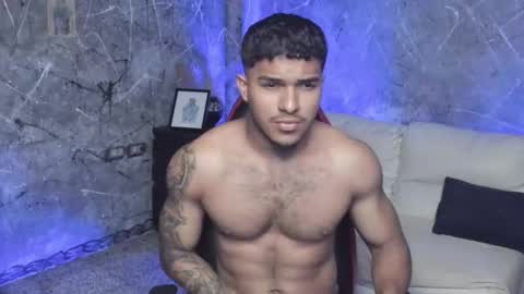 Snapshot of leo_taro chatting on September 29, 2025, 1:11 am Leo independent model online show from September 29, 2025, 1:11 am