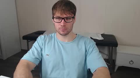 leoackerman online show from October 25, 2025, 7:27 am