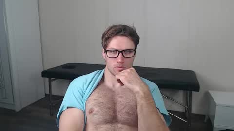 leoackerman online show from October 28, 2025, 2:42 pm