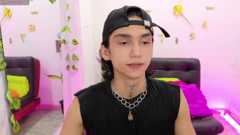 Snapshot of leoadamss chatting on March 5, 2025, 1:39 pm Leo online show from March 5, 2025, 1:39 pm