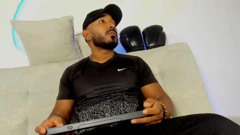 Snapshot of leocarter_ chatting on June 12, 2026, 1:10 pm leo online show from June 12, 2026, 1:10 pm