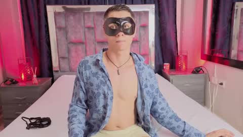 leomonnroe online show from February 11, 2026, 7:19 pm