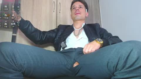 Snapshot of leonal_oconer chatting on July 14, 2026, 4:56 pm iam leonal online show from July 14, 2026, 4:56 pm