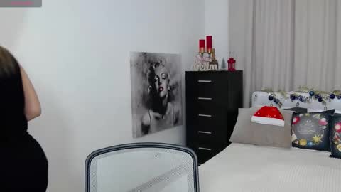 Leone Noir online show from January 6, 2026, 7:23 am