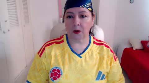 Snapshot of leonela_69 chatting on June 17, 2026, 8:43 pm leonela online show from June 17, 2026, 8:43 pm