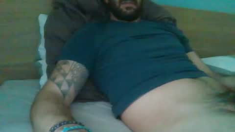 leoneleo online show from March 27, 2026, 2:50 pm