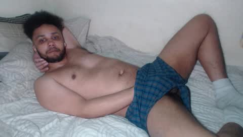 Snapshot of leonevans33 chatting on February 15, 2026, 9:11 pm LSE online show from February 15, 2026, 9:11 pm