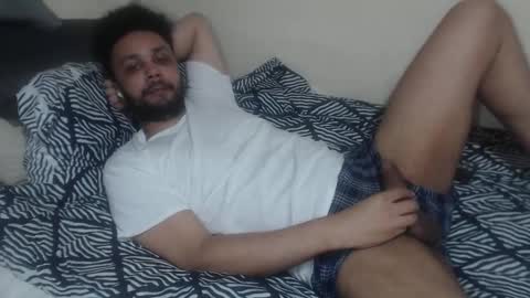 Snapshot of leonevans33 chatting on March 1, 2026, 1:57 pm LSE online show from March 1, 2026, 1:57 pm