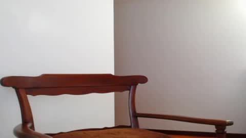 leonidas_murfi71 online show from March 7, 2025, 5:17 pm