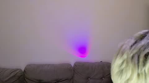 Snapshot of leonlure chatting on December 1, 2025, 3:00 am leonlure online show from December 1, 2025, 3:00 am