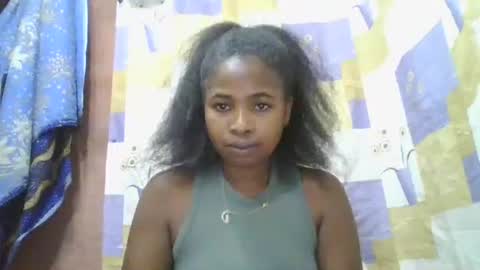 leonnetta online show from April 8, 2026, 3:34 pm