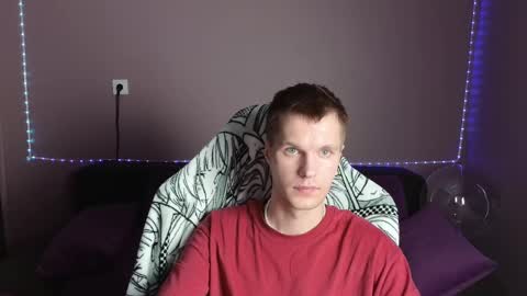 Leon online show from December 30, 2024, 3:13 pm