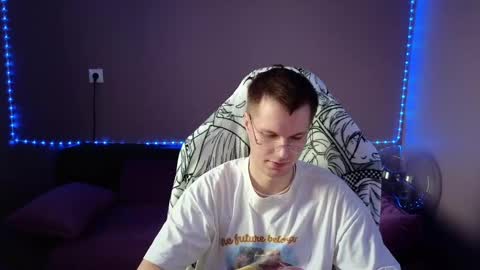 Leon online show from January 9, 2025, 6:38 am