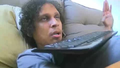 Snapshot of leonnxv chatting on March 4, 2025, 5:34 pm leonnxv online show from March 4, 2025, 5:34 pm