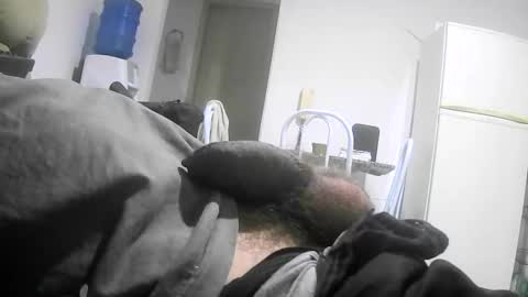 Snapshot of leonnxv chatting on October 31, 2025, 12:44 am leonnxv online show from October 31, 2025, 12:44 am