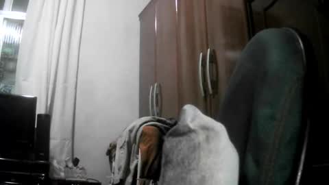 Snapshot of leonnxv chatting on November 1, 2025, 9:39 pm leonnxv online show from November 1, 2025, 9:39 pm