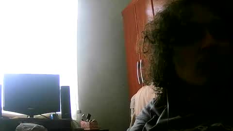 Snapshot of leonnxv chatting on November 2, 2025, 12:29 pm leonnxv online show from November 2, 2025, 12:29 pm