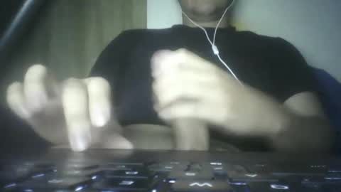 Snapshot of leoonel_95 chatting on December 4, 2024, 4:21 am leoonel_95 online show from December 4, 2024, 4:21 am