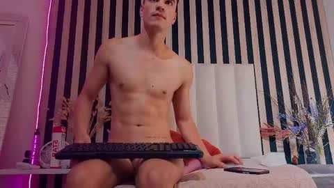 leotease online show from May 16, 2026, 12:18 am