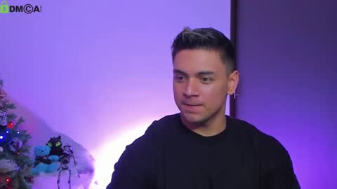 Snapshot of leotomodachi chatting on January 3, 2025, 6:22 am Erosmoncheri online show from January 3, 2025, 6:22 am