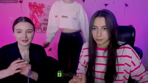 leslie_bird online show from March 5, 2026, 10:11 am