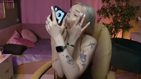 Stacey online show from April 28, 2026, 7:35 am