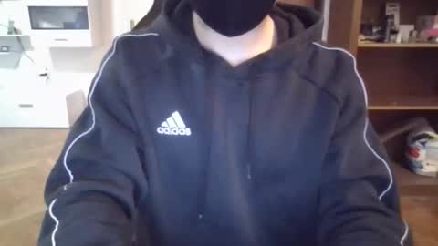 Snapshot of lestaro chatting on February 22, 2026, 7:01 pm neoglo online show from February 22, 2026, 7:01 pm