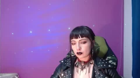 Snapshot of lestatdlion chatting on December 20, 2024, 10:54 pm lestatdlion online show from December 20, 2024, 10:54 pm